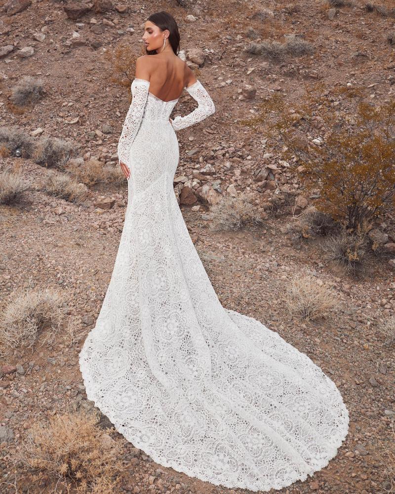 Lp2401 vintage boho wedding dress with lace and sheath silhouette2